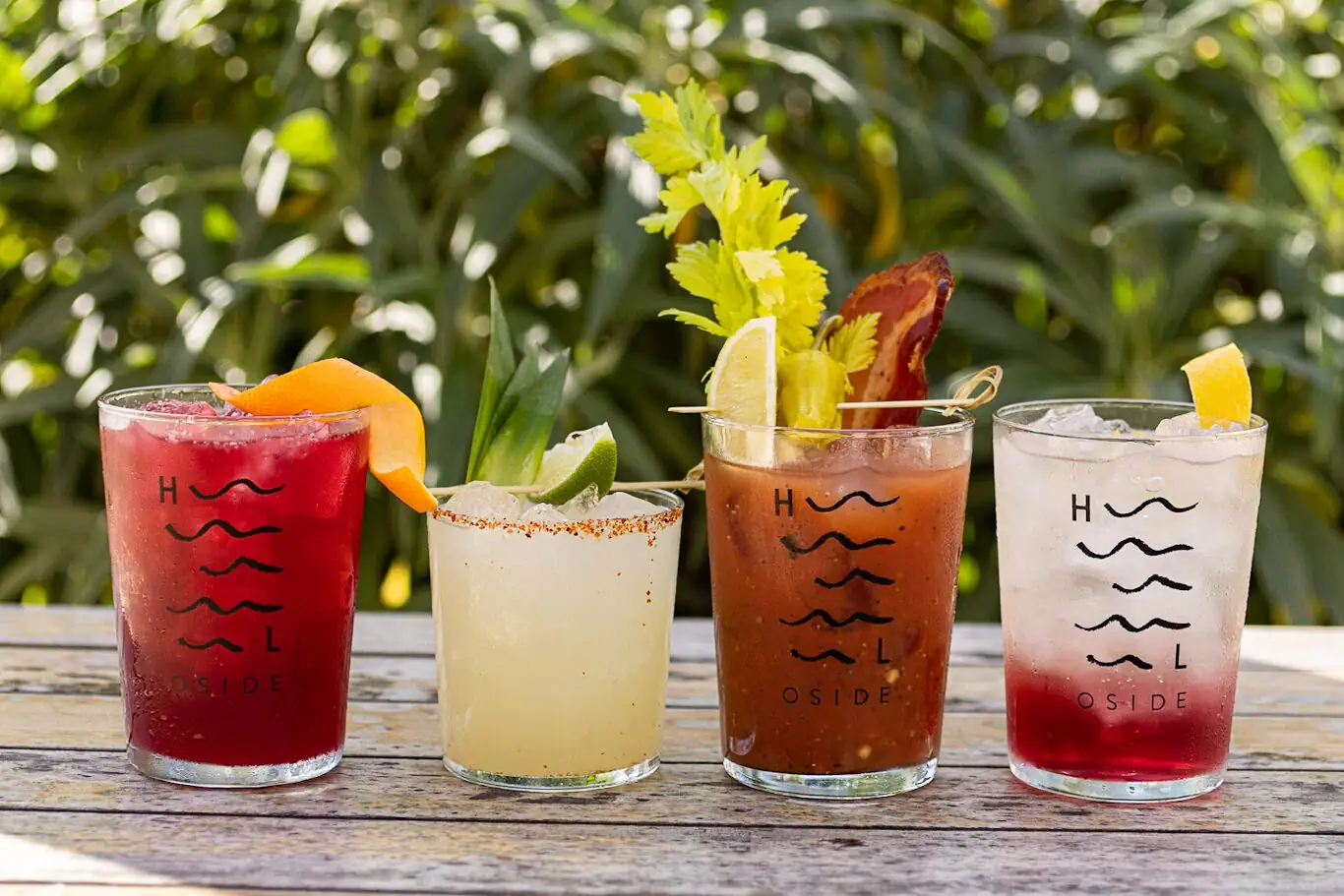 Refreshing cocktails served in Hi Low Bar